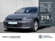 VW Golf, 1.5 TSI Life, Jahr 2024 - Düsseldorf