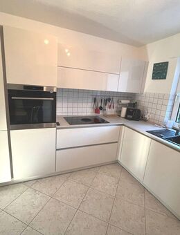 Im Herzen von Köln-Widdersdorf, schicke gut geschnittene 3-Zimmer Terrassen Wohnung u. Garten - Köln