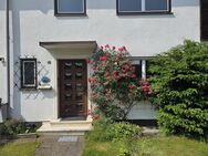 Familienidyll in bester Lage (Isarnähe) - Reihenmittelhaus mit Garage und Stellplatz - Geretsried