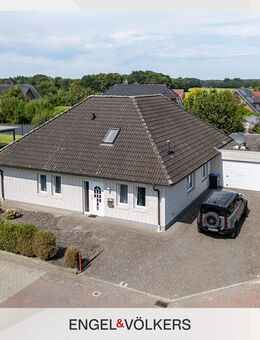 Bungalow mit überdachter Terrasse, Werkstatt & Ausbaureserve im Dachgeschoss - Lünne