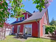 Charmantes rotes Ferienhaus im skandinavischen Stil- traumhafte Lage am Breeger Bodden nahe der Ostsee - Breege