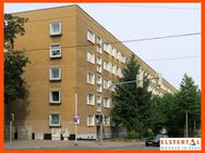 Jetzt saniertes WG-Zimmer im Zentrum sichern! Einbauküche zur Nutzung // Nähe Hauptbahnhof! - Gera