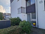 Leerstehende 2-Raum-Hochparterre-Wohnung mit Balkon und EBK in Ostfildern - Ostfildern