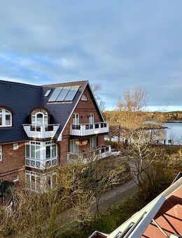 Ferienwohnung mit nettem Ausblick auf den Dorfteich - Wenningstedt-Braderup (Sylt)