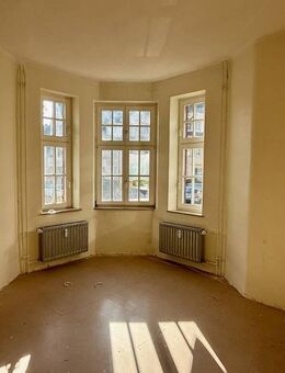 LEER WERDENDE 4 ZIMMER WOHNUNG IM EG OHNE BALKON! - Duisburg