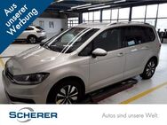 VW Touran, 2.0 TDI Move, Jahr 2023 - Ludwigshafen (Rhein)