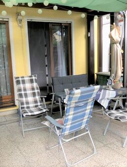 3-Raum-Wohnung mit Terrasse in einem 3-Familienhaus - Freital
