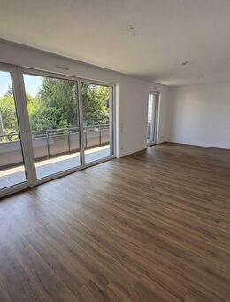 Modern geschnittene 2,5 Raum Wohnung mit Balkon / Energieeffizienz A+ - Bochum