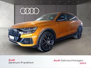 Audi Q8, 55 TFSI e quattro S line °, Jahr 2021 - Frankfurt (Main)