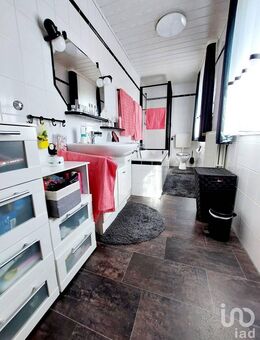 Ihr neues Zuhause: 130 m2 Wohnfläche mit großer Halle in Kothen - Motten