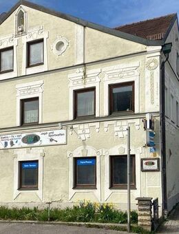 Solides Mehrfamilienhaus mit Entwicklungs-Potenzial in zentraler Lage von Frontenhausen - Frontenhausen