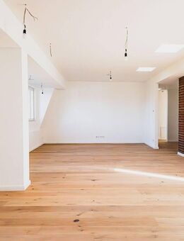 Urbaner Luxus im Akazienkiez: Lichtdurchflutetes Penthouse mit Terrasse - Berlin