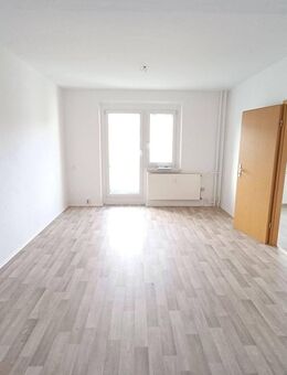 Helle 3-Zimmer-Wohnung in Schmalkalden mit Balkon und traumhaftem Ausblick - Schmalkalden