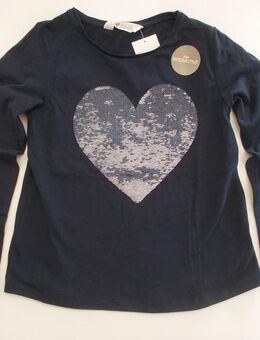 T-Shirt für Mädchen der Marke H&M Dunkelblau in der Größe 134-140 zu verkaufen. - Bielefeld