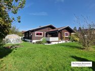 Seltene Gelegenheit - toller skandinavischer Holzblockhaus-Bungalow mit schönem Gartengrundstück! - Fürthen