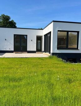 Luxuriös sanierter Bungalow mit einem tollen Garten in bevorzugter Wohnlage! - Schermbeck