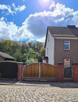 Großes Einfamilienhaus mit Einlieger-oder Ferienwohnung Garten Stall Garagen und Scheune in Oderberg - Oderberg