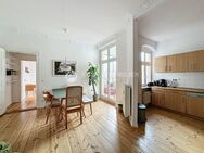 Historischer Altbau trifft modernen Komfort: 4 Zimmer mit Balkon in Friedrichshain - Berlin