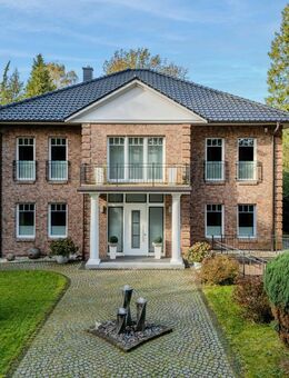 Luxuriöse Villa in Wohldorf-Ohlstedt - Hochwertig gebaut und modern ausgestattet - Hamburg