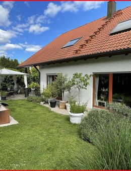 Stilvolles Einfamilienhaus in Pflaumloch - Riesbürg