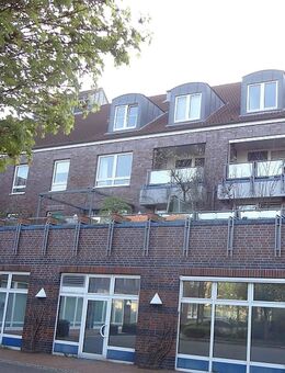 Zentral gelegene gepflegte 3-Zimmer-DG-Wohnung in Ahrensburg - Ahrensburg