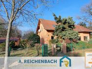 Einfamilienhaus mit Einliegerwohnung und Bungalow in bevorzugter Wohnlage zu verkaufen! Ab mtl. 1.347,00 EUR Rate! - Bad Düben