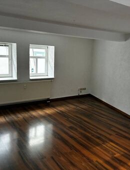 schöne 3 Zimmerwohnung mit Einbauküche und Hofnutzung - Arnstadt