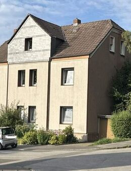 Freistehend und vermietet. Zweifamilienhaus auf großem Grundstück in Dortmund - Kirchhörde - Dortmund