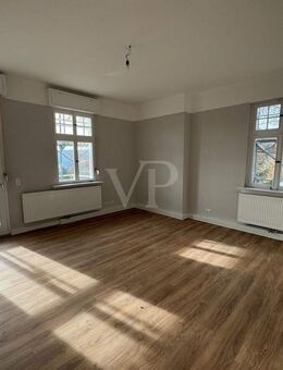 Stilvolles Familienleben mit Flair und Ausblick im sanierten Denkmal! - Marburg