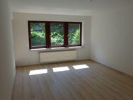 Helle freundliche 3-Zimmer-Wohnung mit Balkon in ruhiger Lage - Hildesheim