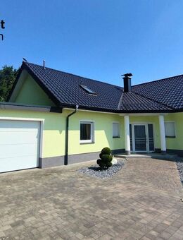 modernes und hochwertiges Einfamilienhaus in Lage - Lage (Nordrhein-Westfalen)