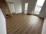 4,5 Zimmer im 5. OG = DG / zwei Süd-Balkon / Lift u.v.m. - Chemnitz