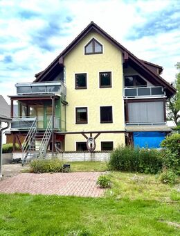 Wohnhaus mit Entwicklungskonzept-Mehrgenerationenhaus-Wohnen und Arbeiten-Elterlein OT Schwarzbach - Elterlein