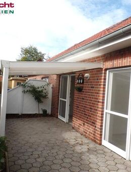 In Stadtlage! Eine altengerechte Doppelhaushälfte mit Carport - Aurich