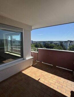 Große 3 Zimmer Wohnung mit Alpenblick++Sofort einzugsbereit++ - Germering