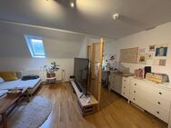 Schicke 2,5-Zimmer-Wohnung mit Einbauküche - Düsseldorf