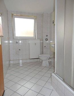 Helle, geräumige 3-Zimmer-Wohnung mit einem Duschbad! Ein Blick der sich lohnt. - Castrop-Rauxel