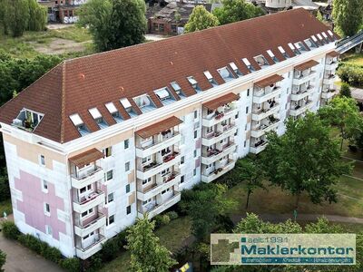 +++ schöne Dachgeschosswohnung in Citynähe +++