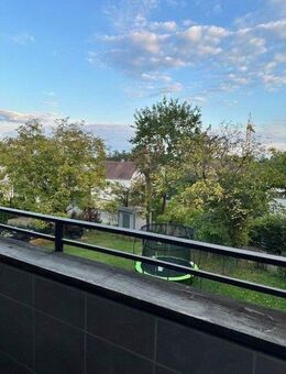 3 Zimmer mit Balkon und WOW-Ausblick in Stein - Stein (Bayern)