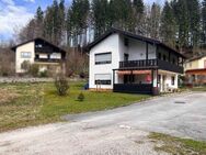 Einfamilienhaus mit weiterem Baugrundstück in Siegsdorf - Siegsdorf