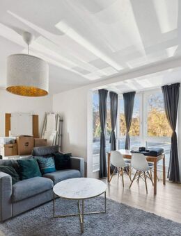 Düsseldorf-Eller: Lichtdurchflutete 2-Zimmer-Wohnung mit Duplex-Parker - direkt einziehen - Düsseldorf