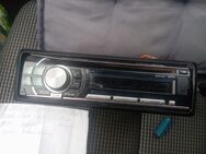 ALPINE Autoradio Model C-111-R mit BT (Bluetooth) - Worms