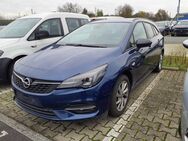 Opel Astra, 1.4 K RKam WinterPaket, Jahr 2022 - Rüsselsheim