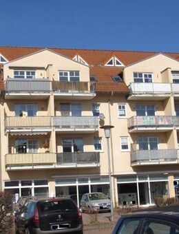 Sehr schöne 3. Zimmerwohnung mit Balkon im 2. Obergeschoss - Gotha