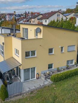 Sonniges Zweifamilienhaus in begehrter Lage - Stockach