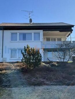 Charmantes Einfamilienhaus mit Einliegerwohnung in schöner Wohnlage! - Eningen (Achalm)