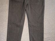 Damen Jeans Gr. 2xl / Gr. 46 - Regen