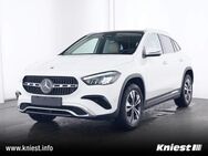 Mercedes GLA 180, Progressive MBUX, Jahr 2023 - Neuss