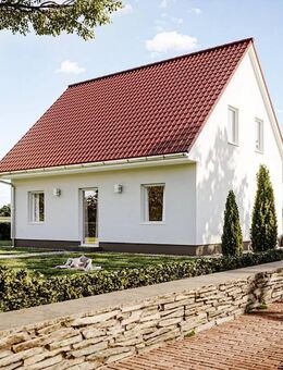 Willkommen Zuhause! Einfamilienhaus mit 135 m² Wohnfläche inkl. PV-Anlage, 5 Zimmern auf einem ca. 800m² Grundstück in 24819 Todenbüttel - Todenbüttel