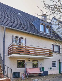 Großes Einfamilienhaus mit hübschem Garten und viel Platz in idyllischer Sackgassenlage - Schwerte (Hansestadt an der Ruhr)